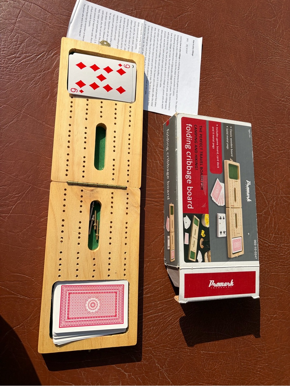 Folding Cribbage Board - Natural Wood with Green Felt